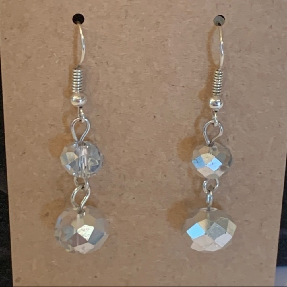 💐5/25 silver tone wire faceted crystal dangle